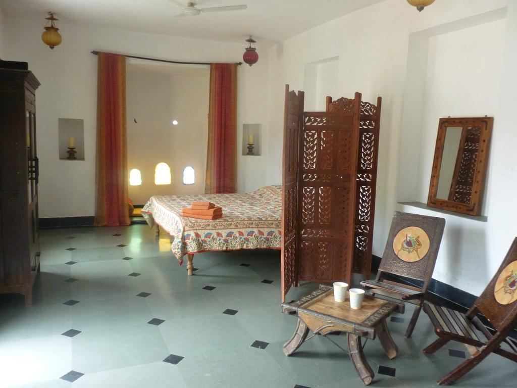 Silver Moon Haveli Udaipur Quarto foto